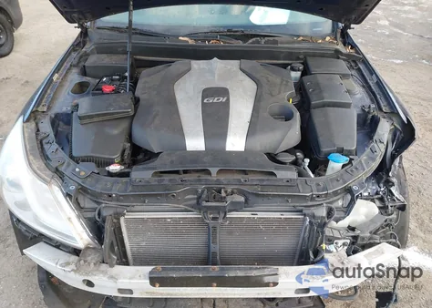 2012 Hyundai Genesis 3.8 z USA, uszkodzony, nr VIN KMHGC4DD2CU196817